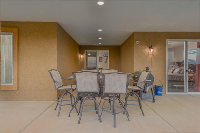 4320 Sundance Street SW, Los Lunas, NM 87031