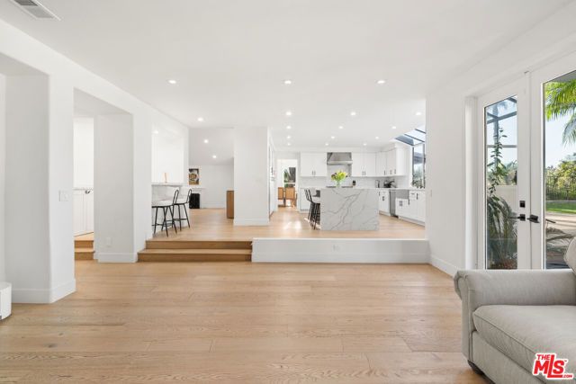 22137 Cairnloch Street, Calabasas, CA 91302