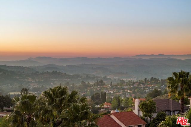 22137 Cairnloch Street, Calabasas, CA 91302