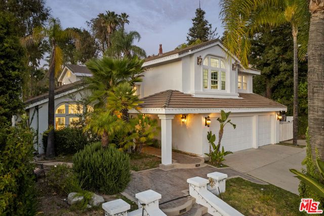 22137 Cairnloch Street, Calabasas, CA 91302
