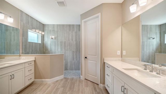 8079 ANTHIRIUM LOOP, Sarasota, FL 34240