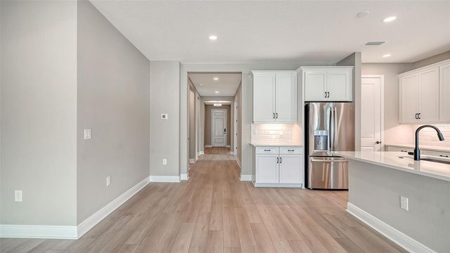 8079 ANTHIRIUM LOOP, Sarasota, FL 34240
