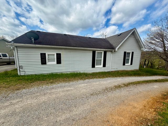 110 Jacksboro Street, Somerset, KY 42501
