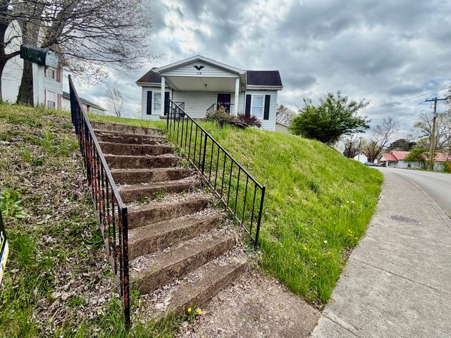 110 Jacksboro Street, Somerset, KY 42501