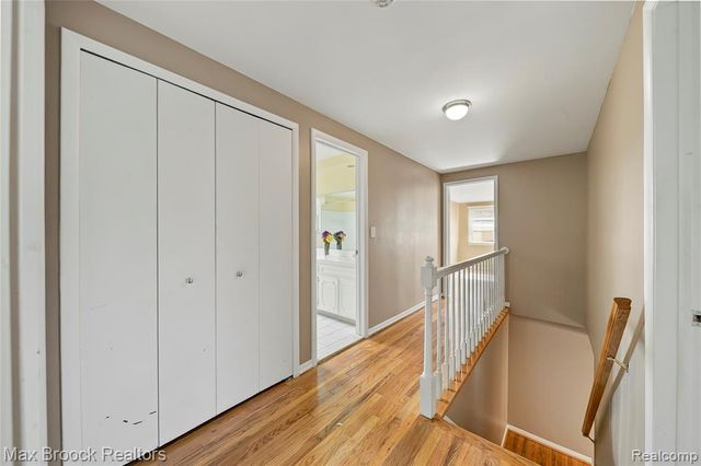 25576 Wessex Street, Farmington Hills, MI 48336