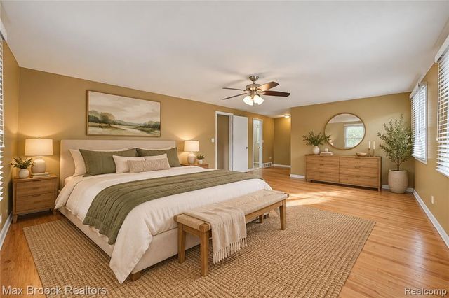 25576 Wessex Street, Farmington Hills, MI 48336