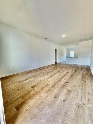 604 South Haven Drive, Noble, OK 73068