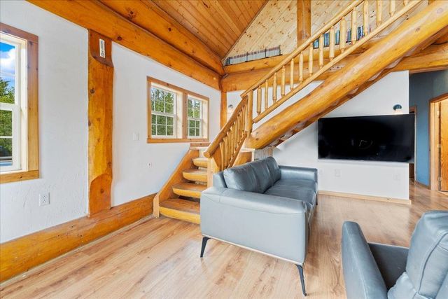 1045 CHICKADEE LOOP, Fairbanks, AK 99712