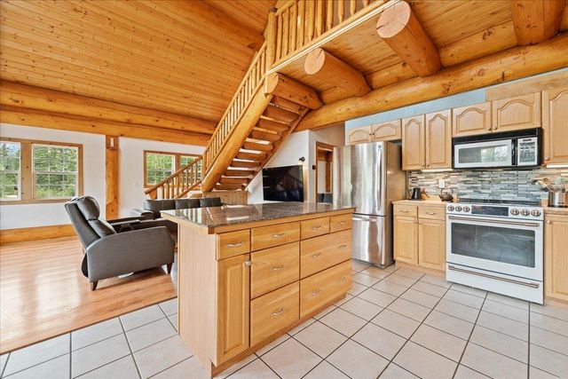 1045 CHICKADEE LOOP, Fairbanks, AK 99712