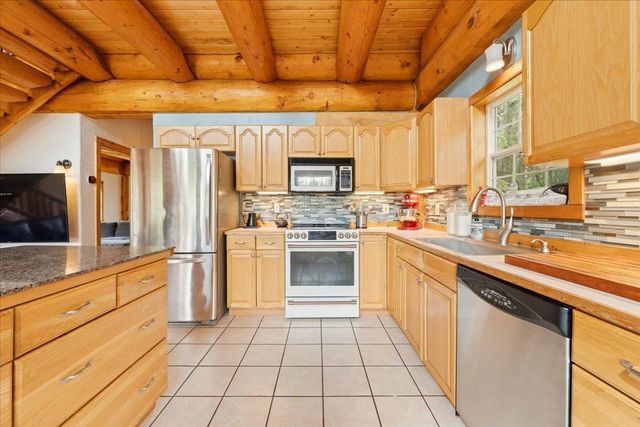 1045 CHICKADEE LOOP, Fairbanks, AK 99712