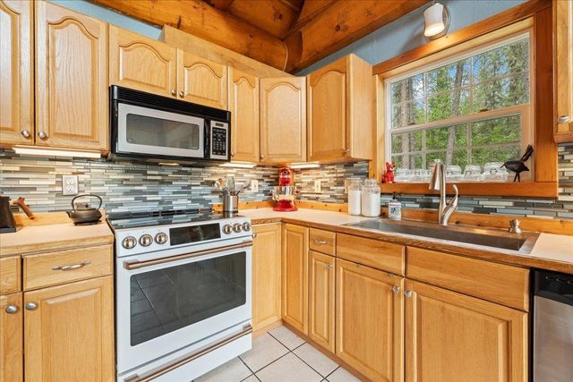 1045 CHICKADEE LOOP, Fairbanks, AK 99712