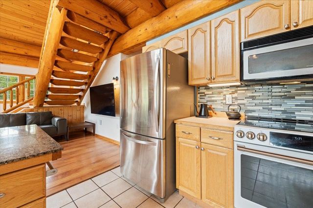 1045 CHICKADEE LOOP, Fairbanks, AK 99712