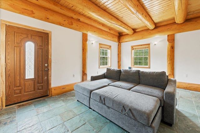 1045 CHICKADEE LOOP, Fairbanks, AK 99712