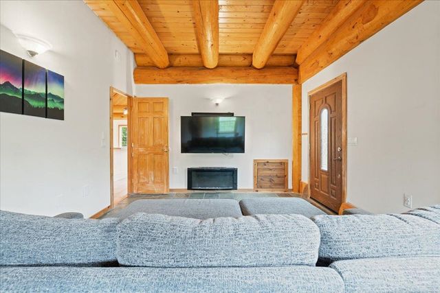 1045 CHICKADEE LOOP, Fairbanks, AK 99712