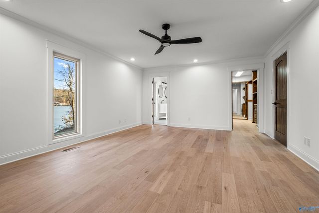 407 Bay Point Drive, Rainbow City, AL 35906