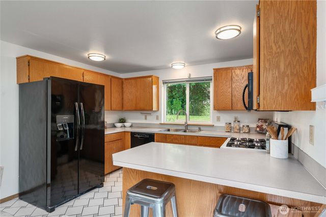 19407 67th Street Ct E, Bonney Lake, WA 98391