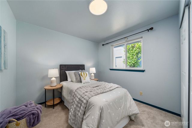19407 67th Street Ct E, Bonney Lake, WA 98391
