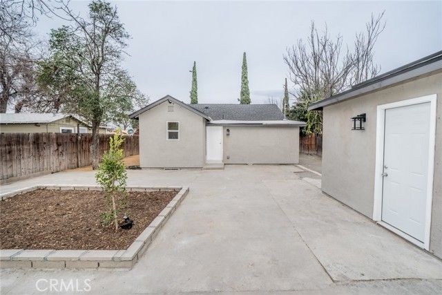 24563 4th, San Bernardino, CA 92410