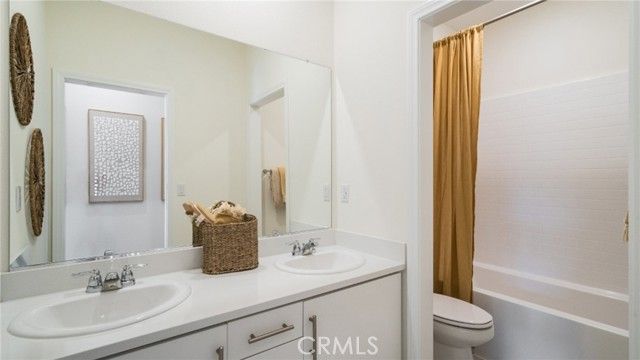 2380 Lionheart Drive, Perris, CA 92570