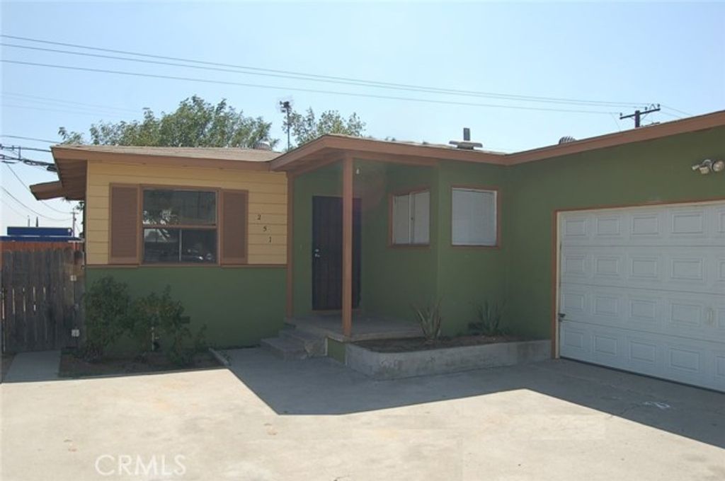 251 E Ramona Drive, Rialto, CA 92376