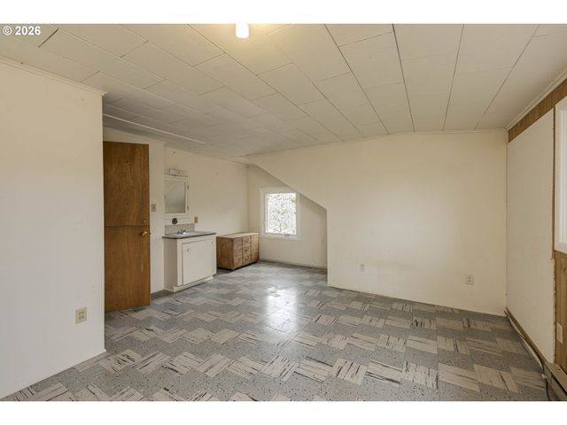 540 Nw 9TH St, Mc Minnville, OR 97128