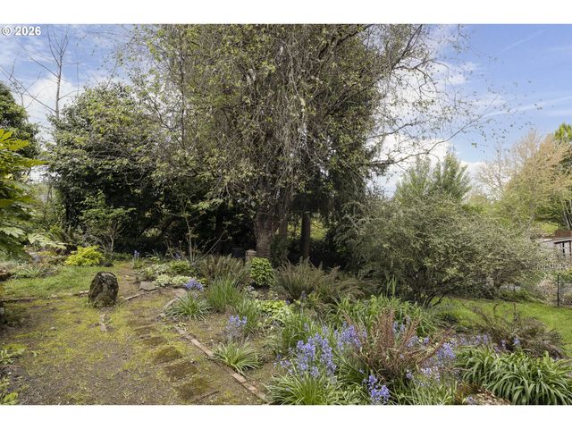 540 Nw 9TH St, Mc Minnville, OR 97128