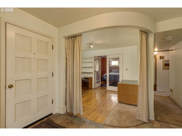 540 Nw 9TH St, Mc Minnville, OR 97128