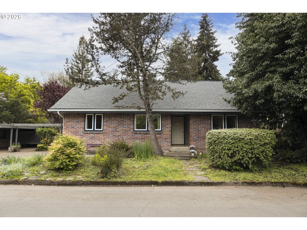 540 Nw 9TH St, Mc Minnville, OR 97128