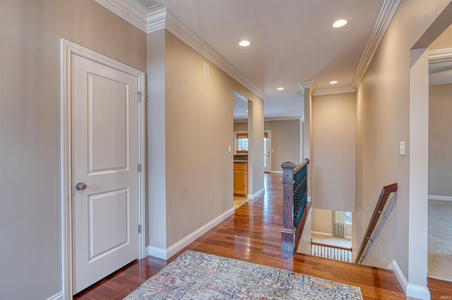 909 Uriel Court, Evansville, IN 47725