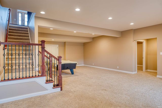 909 Uriel Court, Evansville, IN 47725