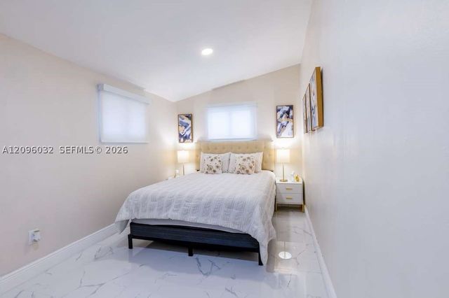55 SW 60th Ave, Miami, FL 33144