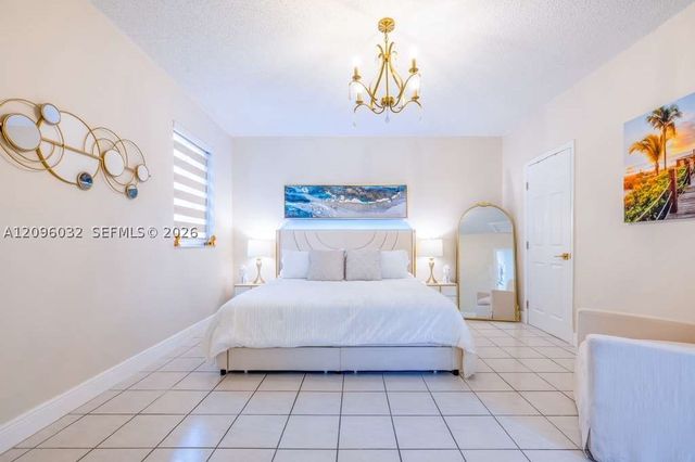 55 SW 60th Ave, Miami, FL 33144