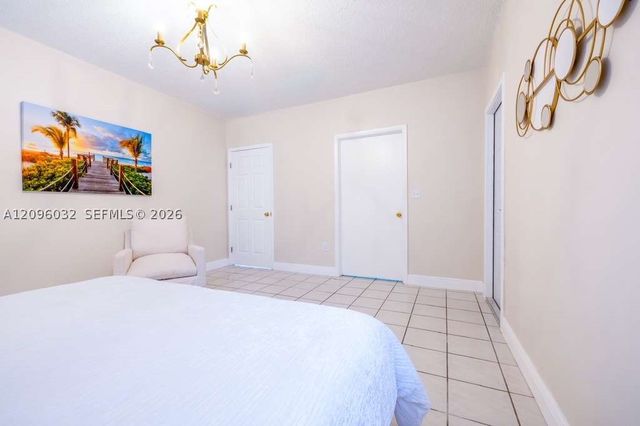 55 SW 60th Ave, Miami, FL 33144