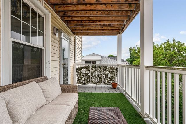 374 Massachusetts Ave 3, Arlington, MA 02474