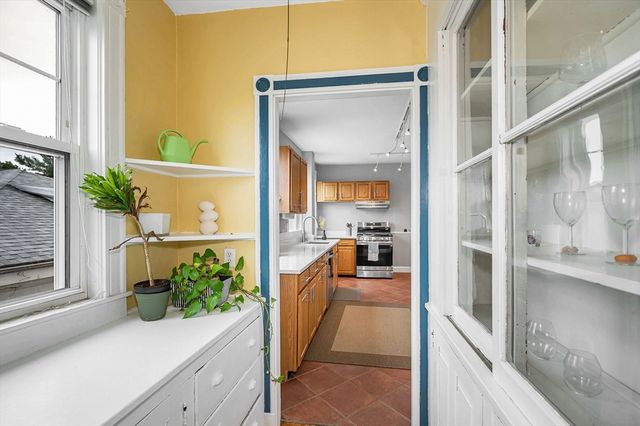 374 Massachusetts Ave 3, Arlington, MA 02474