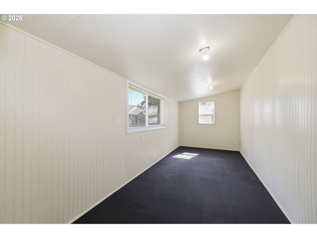 2291 Norkenzie Rd, Eugene, OR 97401