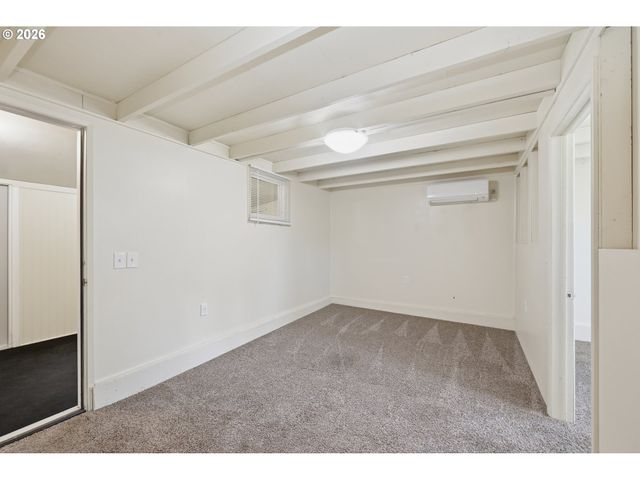 2291 Norkenzie Rd, Eugene, OR 97401