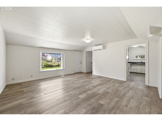 2291 Norkenzie Rd, Eugene, OR 97401