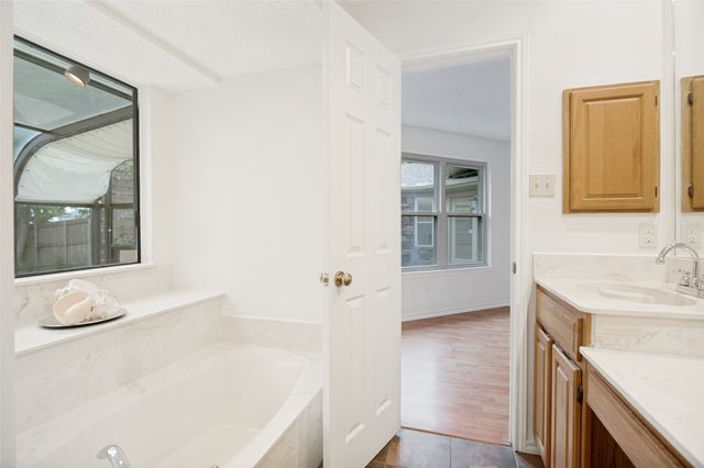 1622 Palisades Drive, Carrollton, TX 75007