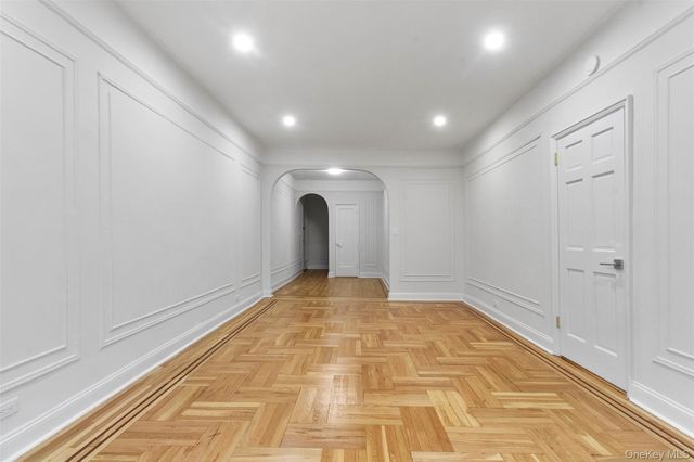 760 Brady Avenue 217, Bronx, NY 10462