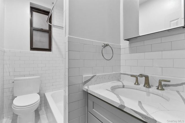 760 Brady Avenue 217, Bronx, NY 10462