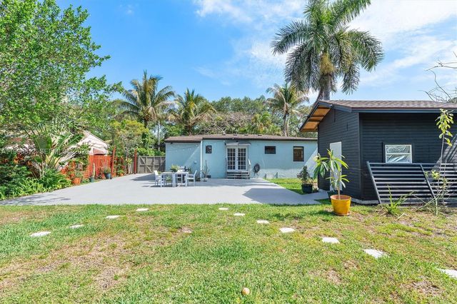 1440 NE 148th St, Miami, FL 33161