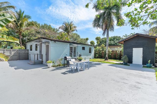 1440 NE 148th St, Miami, FL 33161