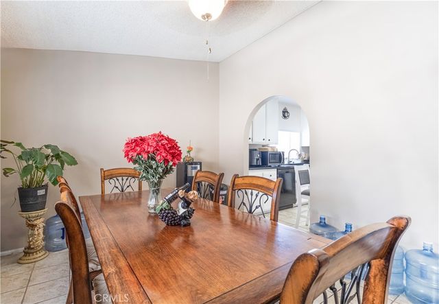 16850 Hidden Creek Drive, Victorville, CA 92395