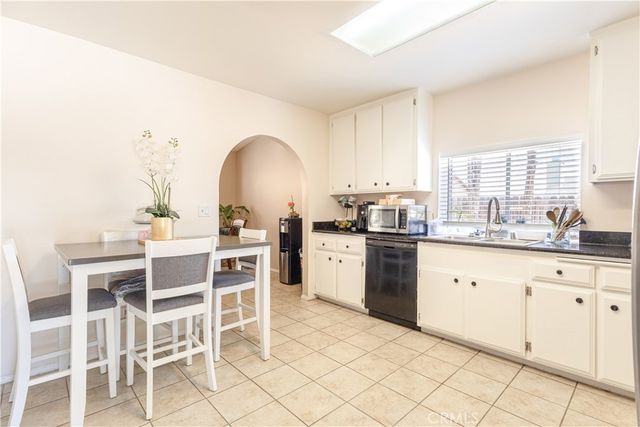 16850 Hidden Creek Drive, Victorville, CA 92395