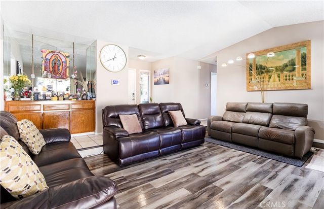 16850 Hidden Creek Drive, Victorville, CA 92395