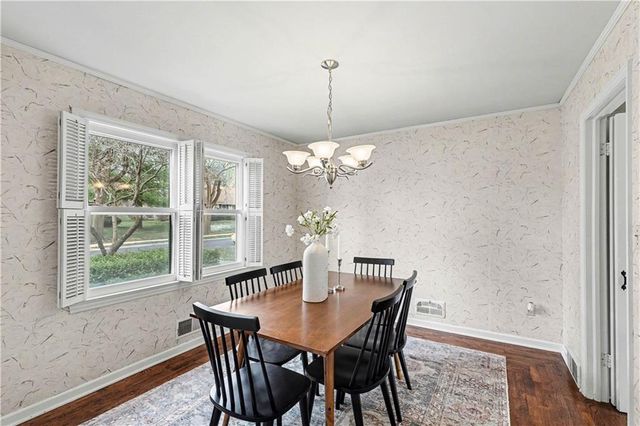 8927 Foster Lane, Overland Park, KS 66212