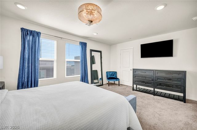 6956 Stratham Hill Street, Las Vegas, NV 89166