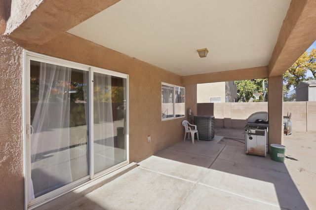 5004 W Lea Drive SW, Albuquerque, NM 87105