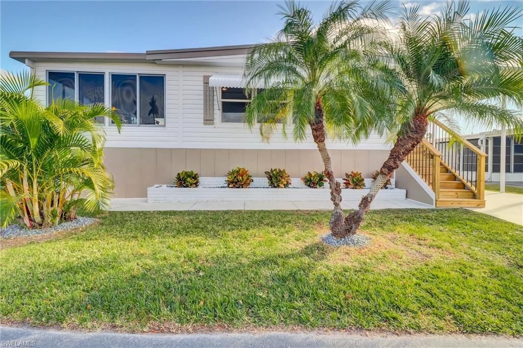 227 Tangerine DR, FORT MYERS, FL 33905 — exterior
